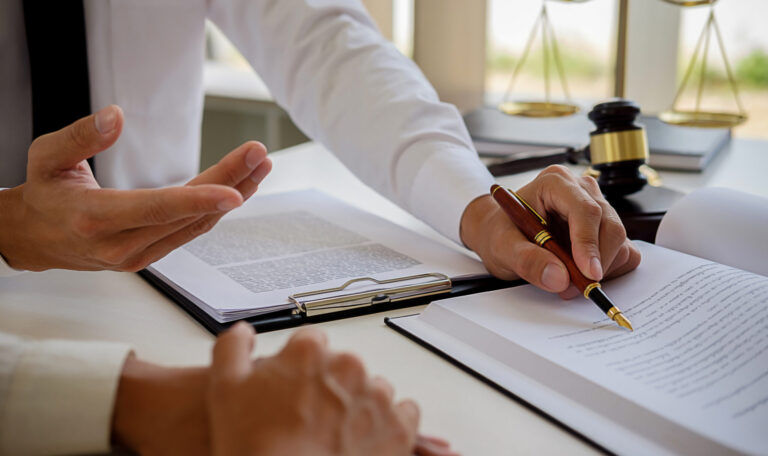 Essential Tips for Engaging a Business Lawyer